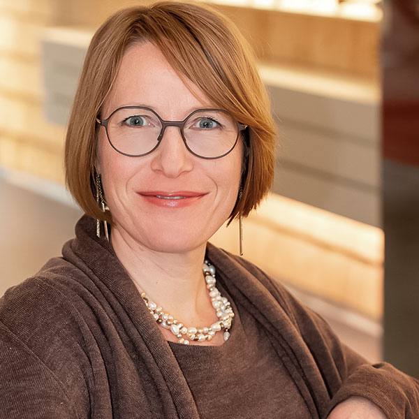 Cyrilla Baumann, Administration Optik Baumann AG in Winterthur